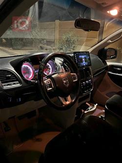 دودج جراند كارافان